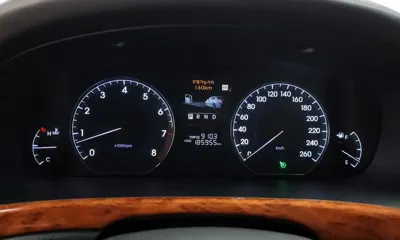 Hyundai Equus 2012, 185955 км, за 5939.87 USD - фото 8