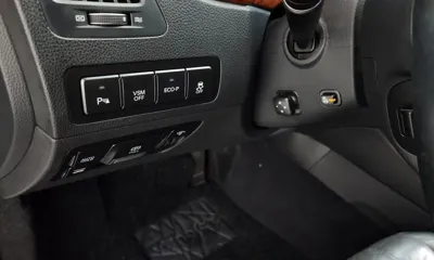 Hyundai Equus 2012, 185955 км, за 5939.87 USD - фото 14
