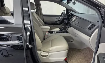 Kia Canival 2018, 158939 км, за 4923.2 USD - фото 26