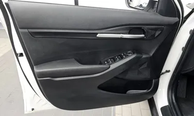 Kia Seltos 2024, 25595 км, за 15032.17 USD - фото 24
