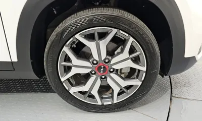 Kia Seltos 2022, 28278 км, за 15991.67 USD - фото 21