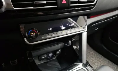 Kia Seltos 2022, 28278 км, за 15991.67 USD - фото 32