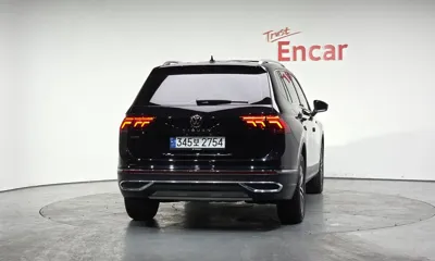 Volkswagen Tiguan 2024, 8615 км, за 23767.65 USD