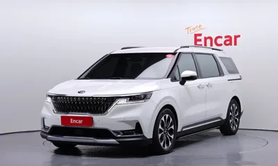 Kia Canival · 2021 год