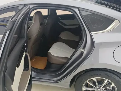 BYD Qin Plus 2024, 41100 км, за 8063.41 USD - фото 11