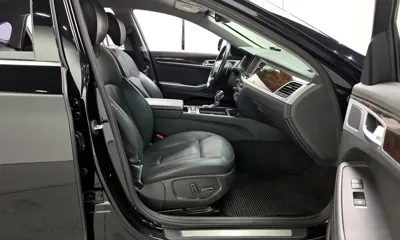 Hyundai Genesis 2015, 106827 км, за 7089.41 USD - фото 10
