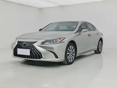 Lexus ES · 2024 год