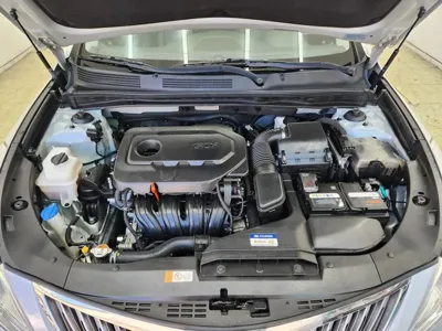 Hyundai Grandeur 2016, 109853 км, за 4883.76 USD - фото 10