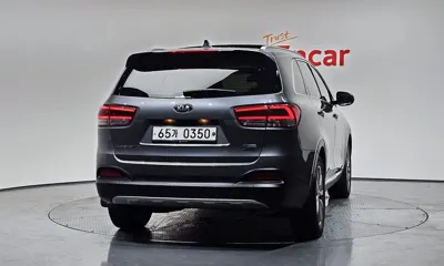 Kia Sorento 2016, 129596 км, за 9441.94 USD