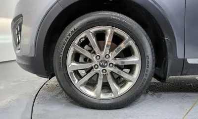 Kia Sorento 2016, 129596 км, за 9441.94 USD
