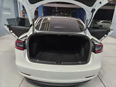 Tesla Model 3 2022, 106455 км, за 17781.61 USD - фото 12