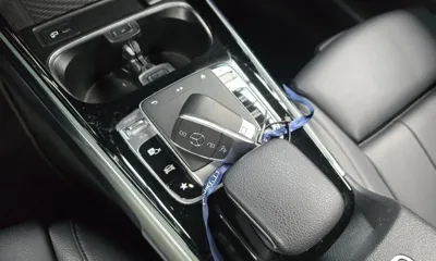 Mercedes-Benz GLB-Class 2020, 76990 км, за 18720.43 USD - фото 9