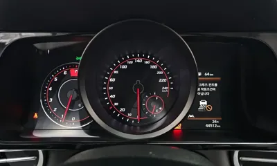 Hyundai Avante 2021, 44512 км, за 11246.18 USD - фото 8
