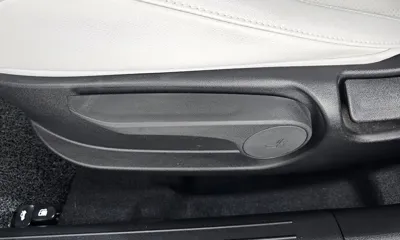 Hyundai Avante 2021, 44512 км, за 11246.18 USD - фото 28