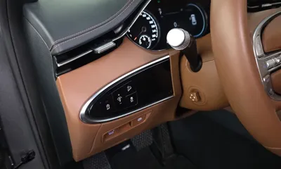 Genesis GV70 2021, 37668 км, за 21322.23 USD - фото 31