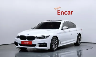 BMW 5-Series · 2018 год