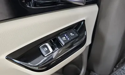 Kia Canival 2023, 38676 км, за 19869.72 USD - фото 19