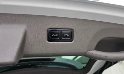Kia Canival 2023, 38676 км, за 19869.72 USD - фото 29