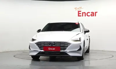 Hyundai Sonata 2020, 102860 км, за 12603.39 USD