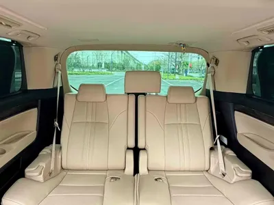 Toyota Vellfire 2023, 90000 км, за 81811.24 USD - фото 9
