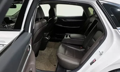 Hyundai Grandeur 2020, 65681 км, за 17549.65 USD - фото 20