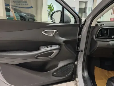 BYD 海狮05 EV 2025, 12000 км, за 15156.63 USD