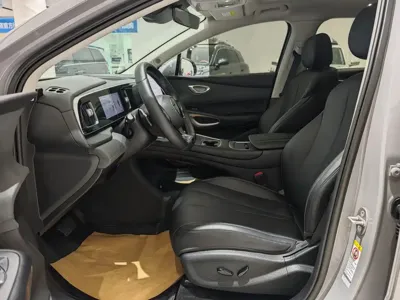 BYD 海狮05 EV 2025, 12000 км, за 15156.63 USD