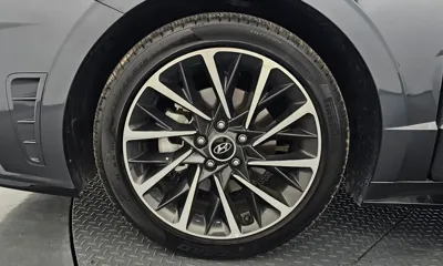 Hyundai Sonata 2023, 20579 км, за 17876.87 USD