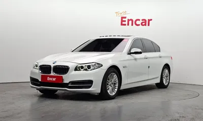 BMW 5-Series · 2015 год