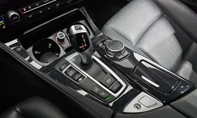 BMW 5-Series 2015, 110091 км, за 8857.75 USD - фото 9