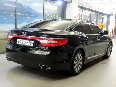 Hyundai Grandeur 2014, 192494 км, за 3872.92 USD