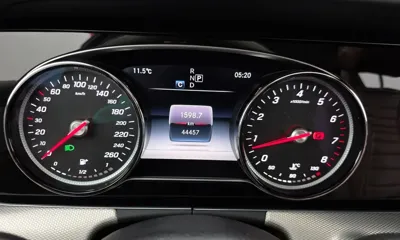 Mercedes-Benz E-Class 2018, 44457 км, за 14542.58 USD - фото 8