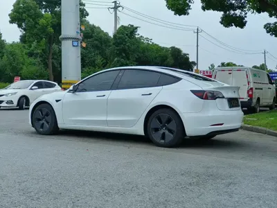 Tesla Model 3 2021, 120000 км, за 15594.68 USD - фото 9