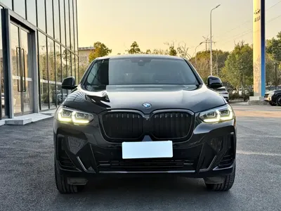 BMW X4 2022, 32000 км, за 21727.42 USD