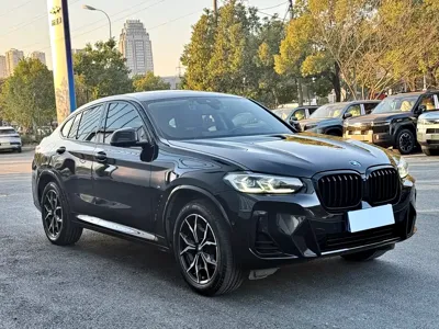 BMW X4 2022, 32000 км, за 21727.42 USD