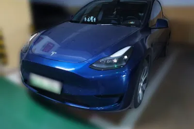 Tesla Model Y · 2022 год