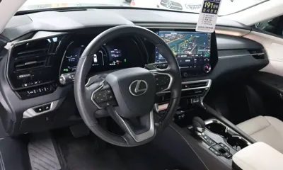 Lexus RX 2025, 10110 км, за 64043.59 USD - фото 15