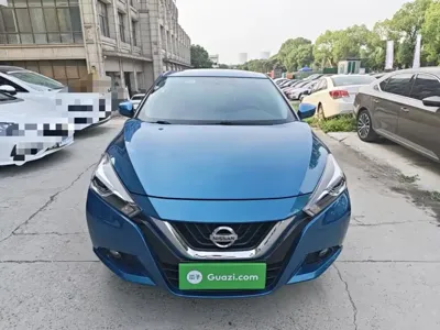 Nissan Bluebird 2019, 70300 км, за 5444.27 USD
