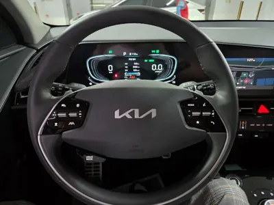 Kia Niro 2022, 85671 км, за 15179.16 USD - фото 9