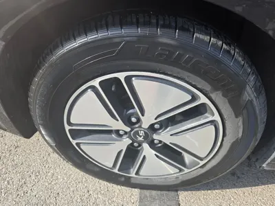 Kia K5 2013, 270315 км, за 2200.22 USD