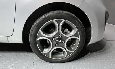 Kia Morning 2012, 135259 км, за 2251.65 USD