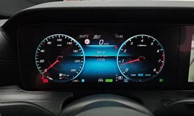 Mercedes-Benz E-Class 2022, 17125 км, за 33470.07 USD - фото 8