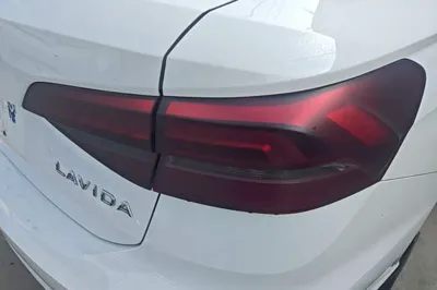 Volkswagen Lavida 2021, 43200 км, за 10125 USD - фото 8