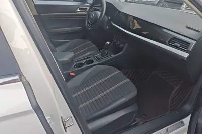 Volkswagen Lavida 2021, 43200 км, за 10125 USD - фото 18