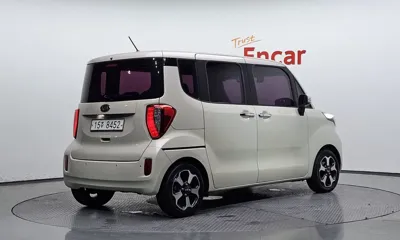 Kia Ray 2012, 107353 км, за 4465.16 USD