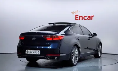 Kia K7 2018, 96633 км, за 9183.41 USD
