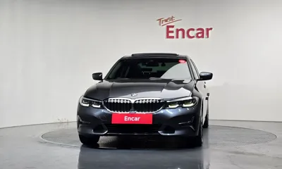 BMW 3-Series 2019, 96309 км, за 14332.26 USD