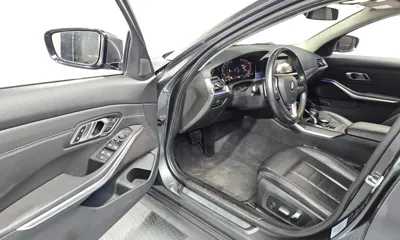 BMW 3-Series 2019, 96309 км, за 14332.26 USD - фото 10