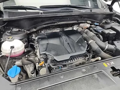 Hyundai Santafe 2021, 136134 км, за 15547.76 USD