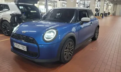 MINI Cooper · 2025 год